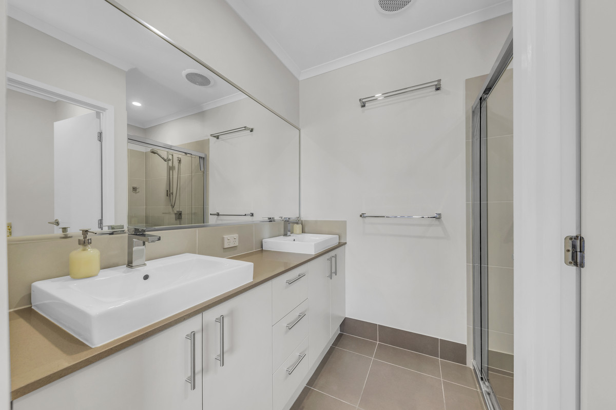 29 Oatley Street, Mango Hill, QLD 4509 AUS