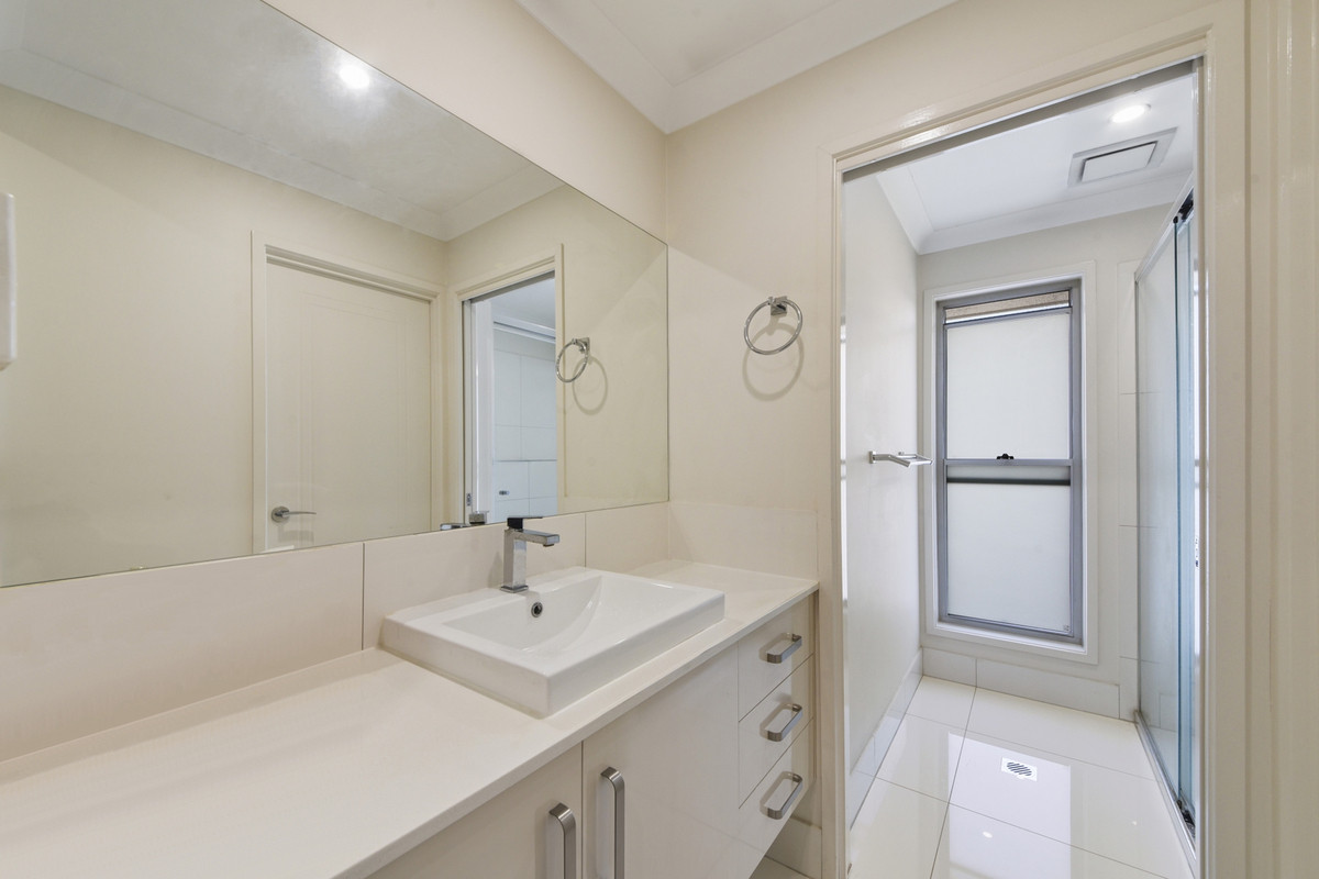 64 Campbell Drive, Mango Hill, QLD 4509 AUS
