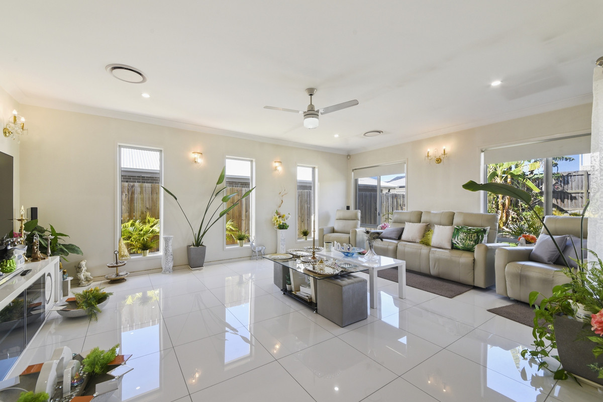 64 Campbell Drive, Mango Hill, QLD 4509 AUS