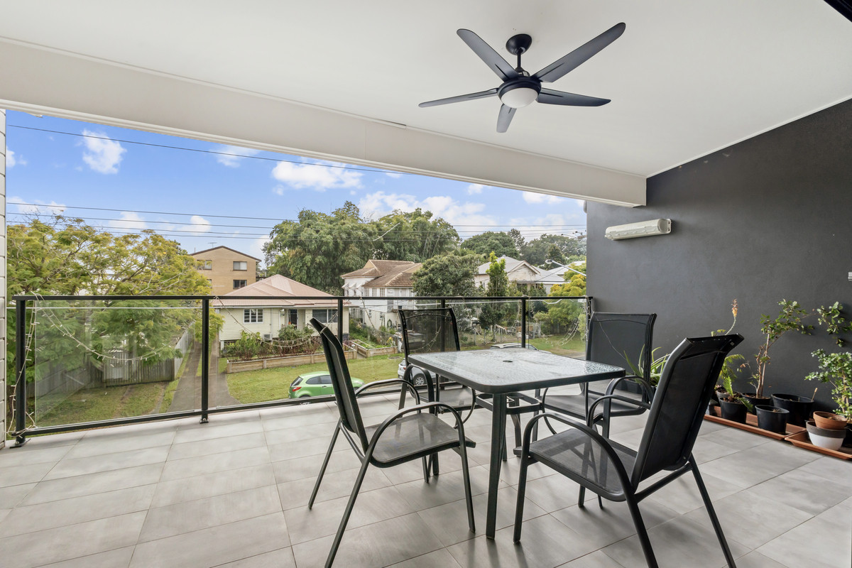 8/7 Livingstone Street, Yeerongpilly, QLD 4105 AUS