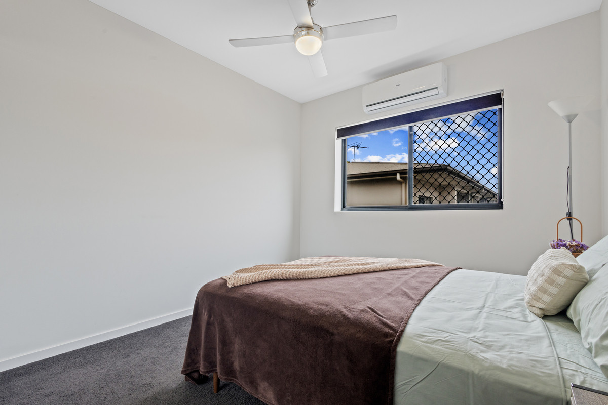 8/7 Livingstone Street, Yeerongpilly, QLD 4105 AUS
