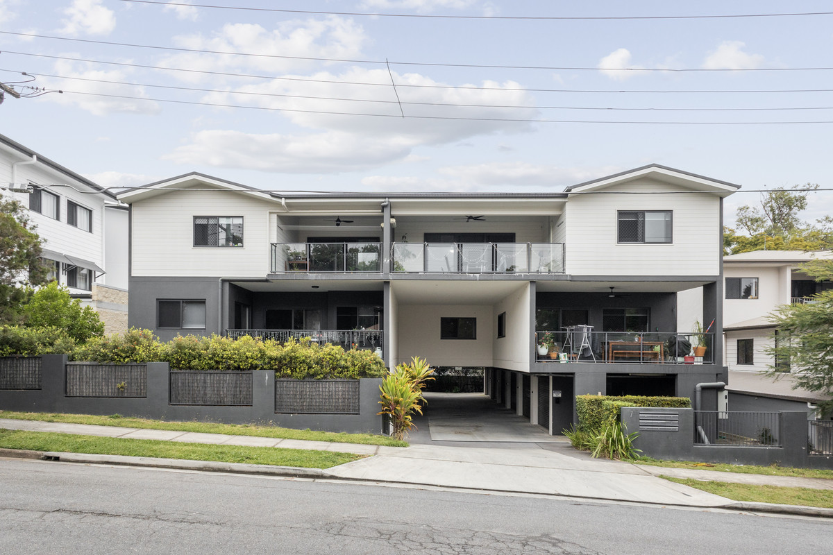 8/7 Livingstone Street, Yeerongpilly, QLD 4105 AUS