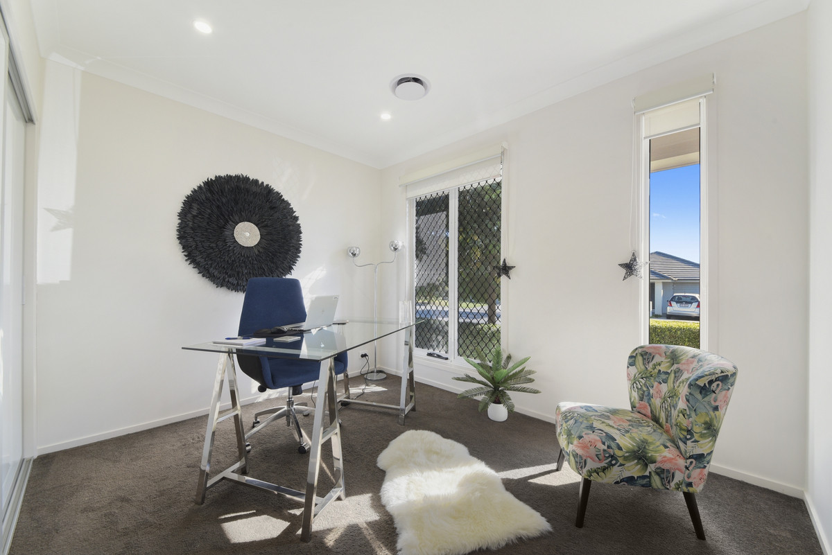 91 Carlingford Circuit, Warner, QLD 4500 AUS