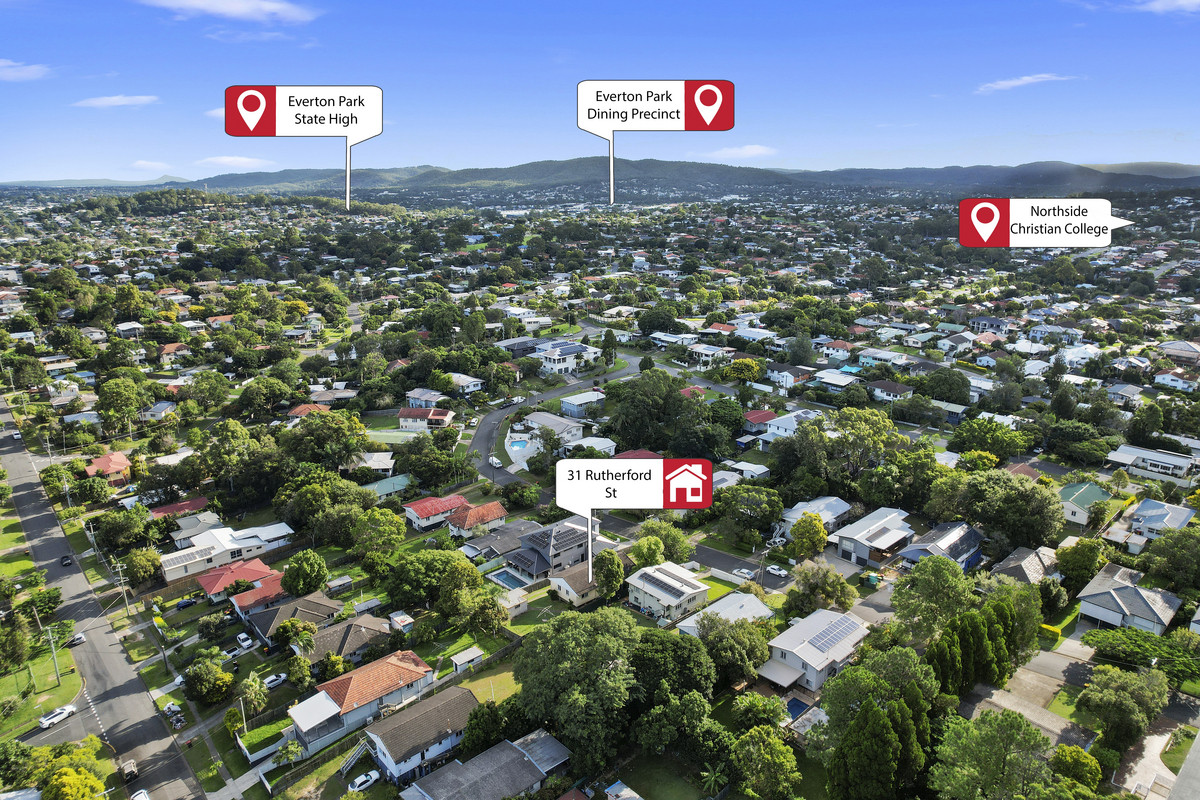 31 Rutherford Street, Stafford Heights, QLD 4053 AUS