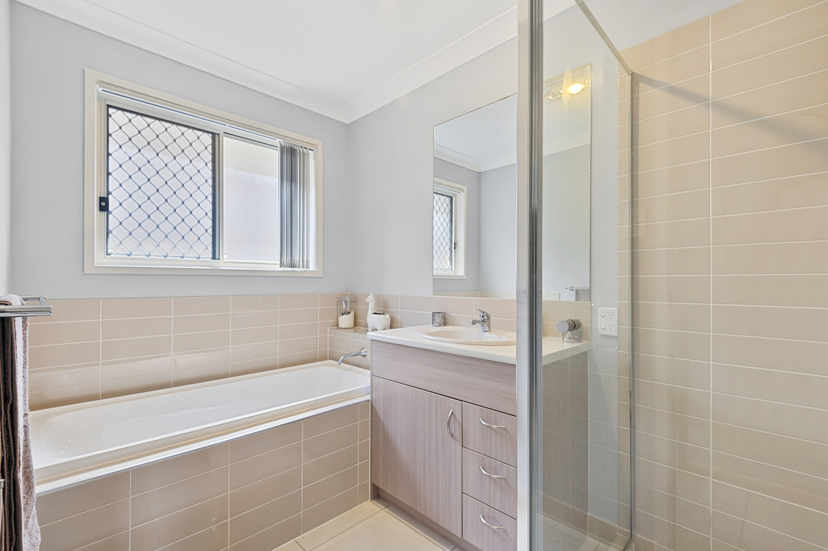 87 Expedition Drive, North Lakes, QLD 4509 AUS