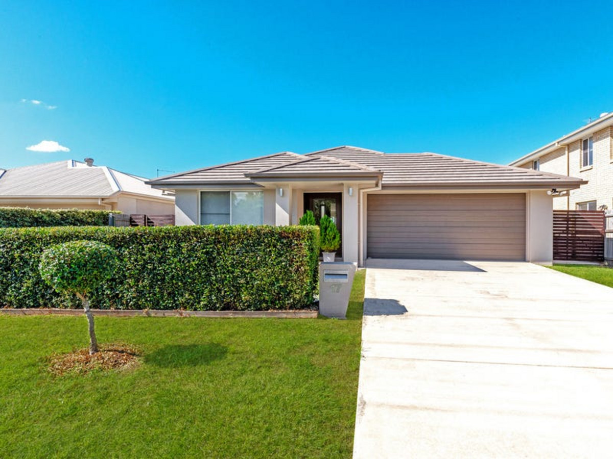 17 Brisbane Road, WARNER, QLD 4500 AUS