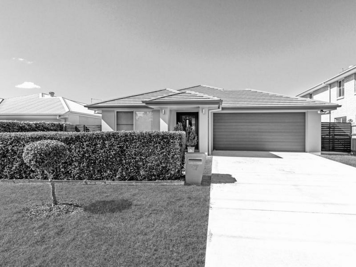 17 Brisbane Road, WARNER, QLD 4500 AUS
