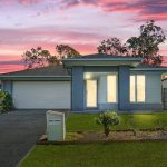 60 Kidston Cresent, WARNER, QLD 4500 AUS