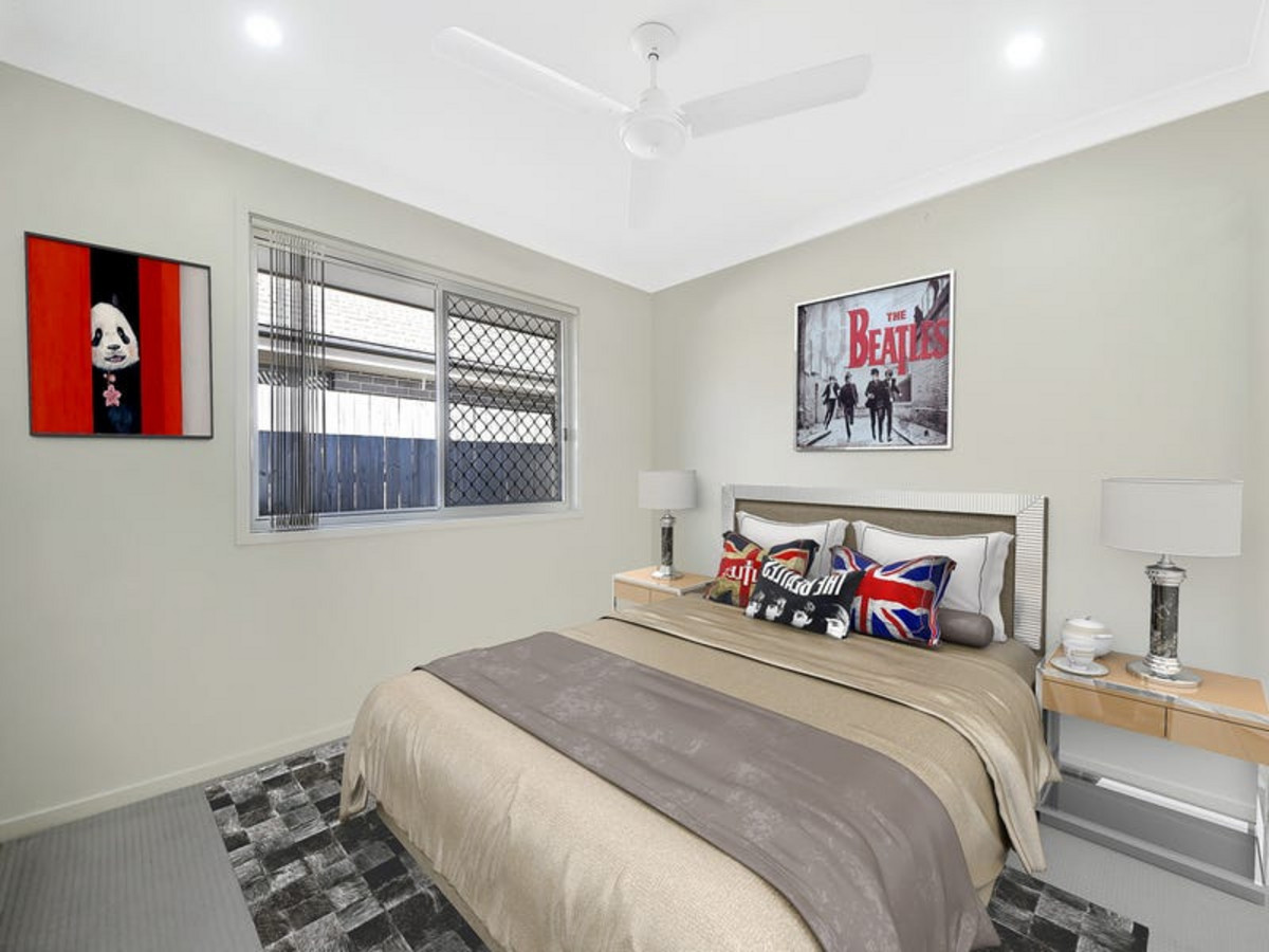 60 Kidston Cresent, WARNER, QLD 4500 AUS