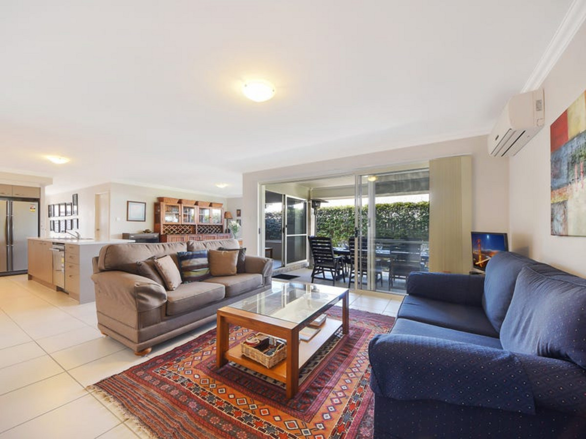 37 Barambah Circuit, WARNER, QLD 4500 AUS