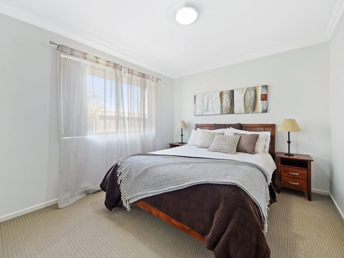 37 Barambah Circuit, WARNER, QLD 4500 AUS