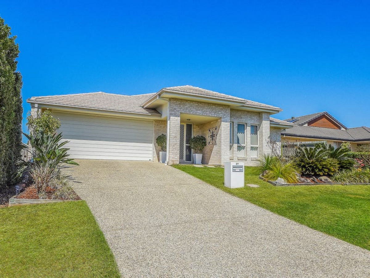37 Barambah Circuit, WARNER, QLD 4500 AUS