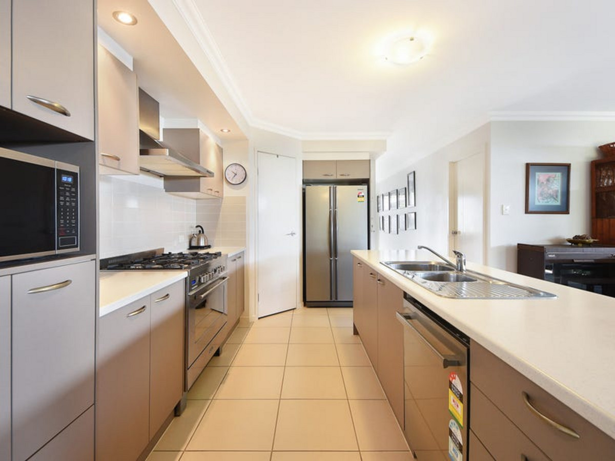 37 Barambah Circuit, WARNER, QLD 4500 AUS