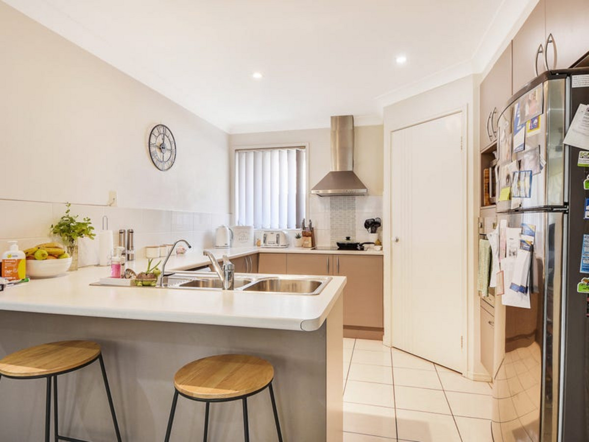 31 Mondial Drive, WARNER, QLD 4500 AUS