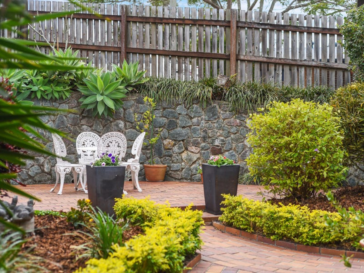 42 Woodlands Avenue, PETRIE, QLD 4502 AUS