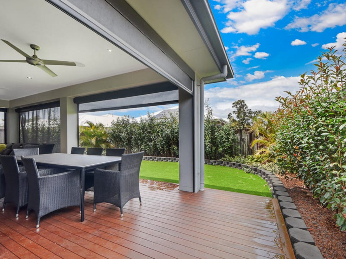 127 Cootharaba Crescent, WARNER, QLD 4500 AUS