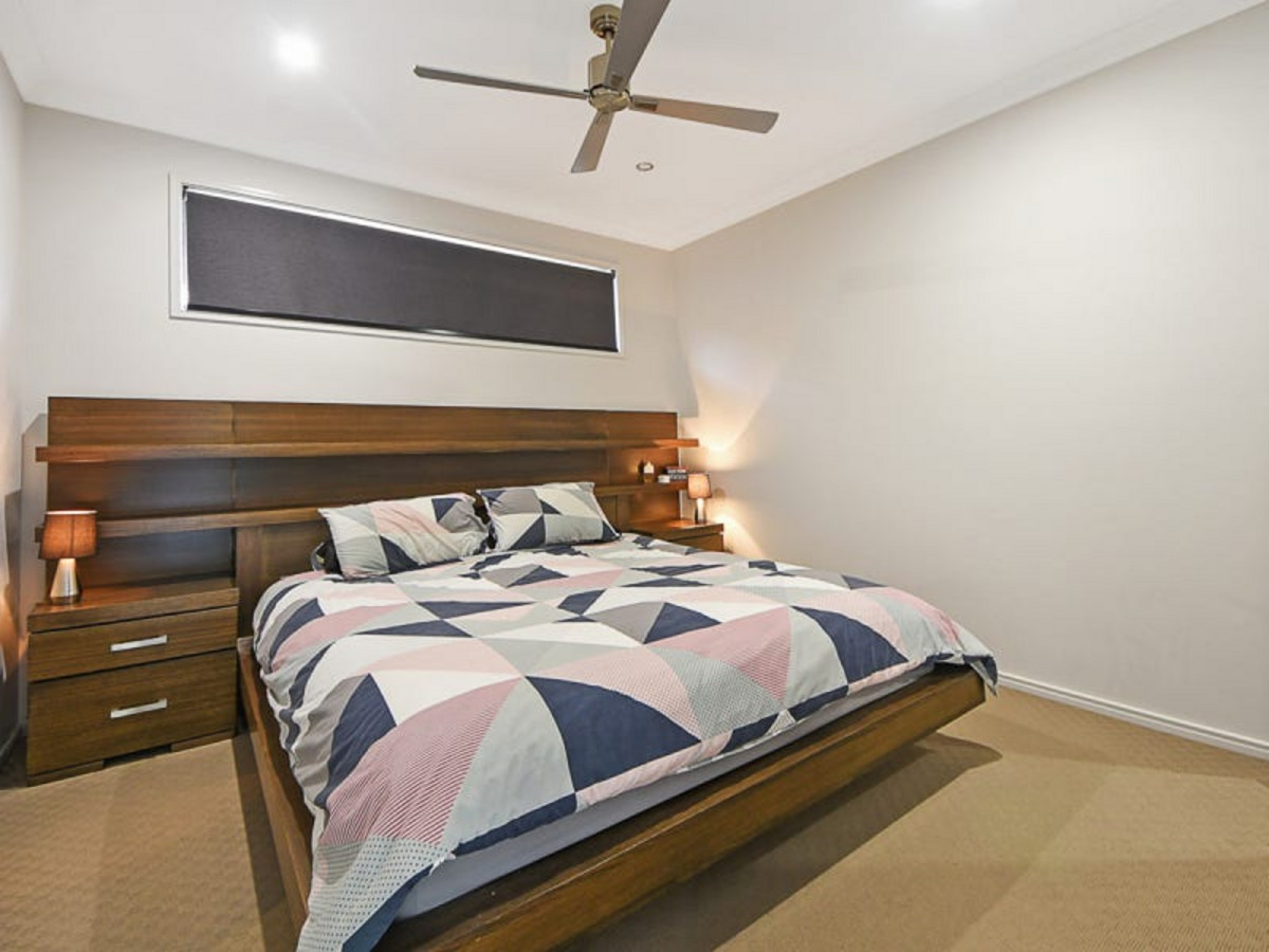 127 Cootharaba Crescent, WARNER, QLD 4500 AUS