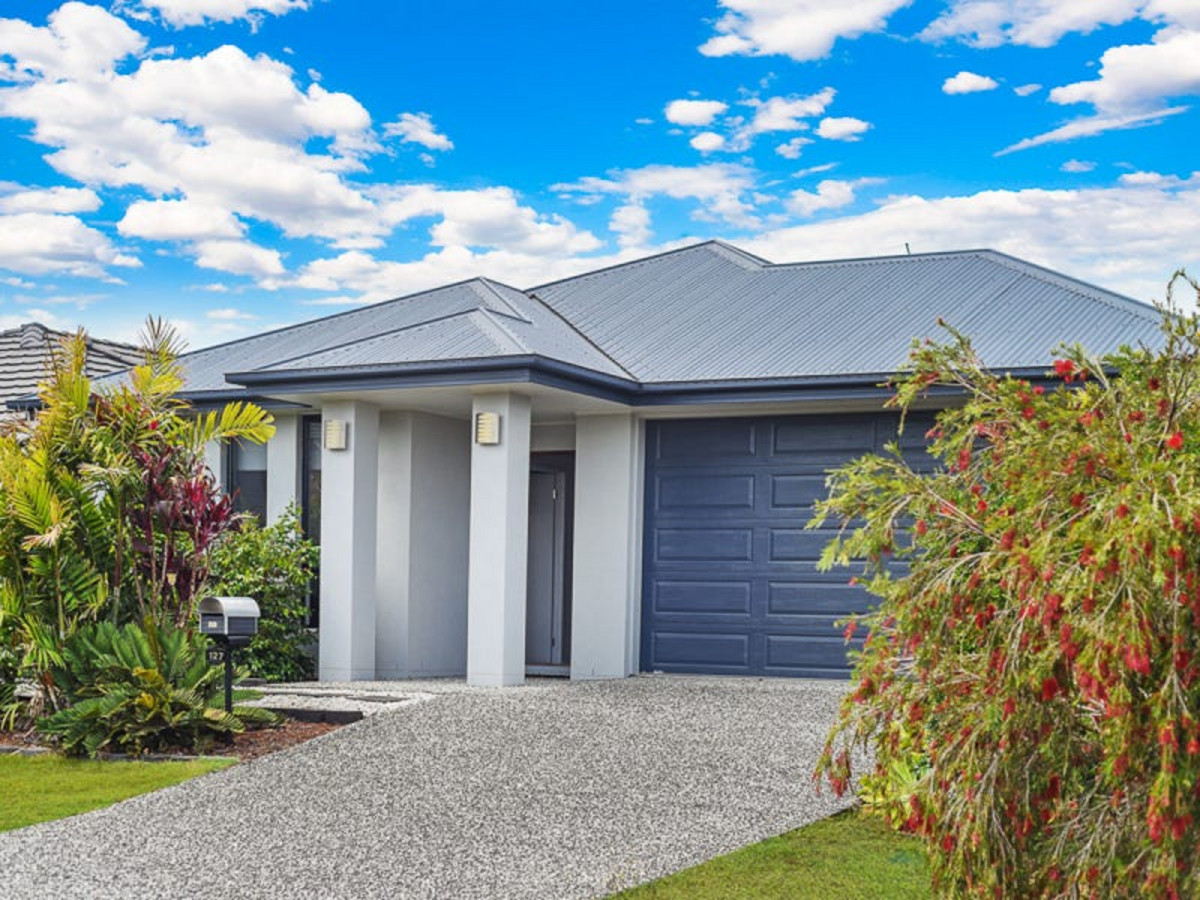 127 Cootharaba Crescent, WARNER, QLD 4500 AUS