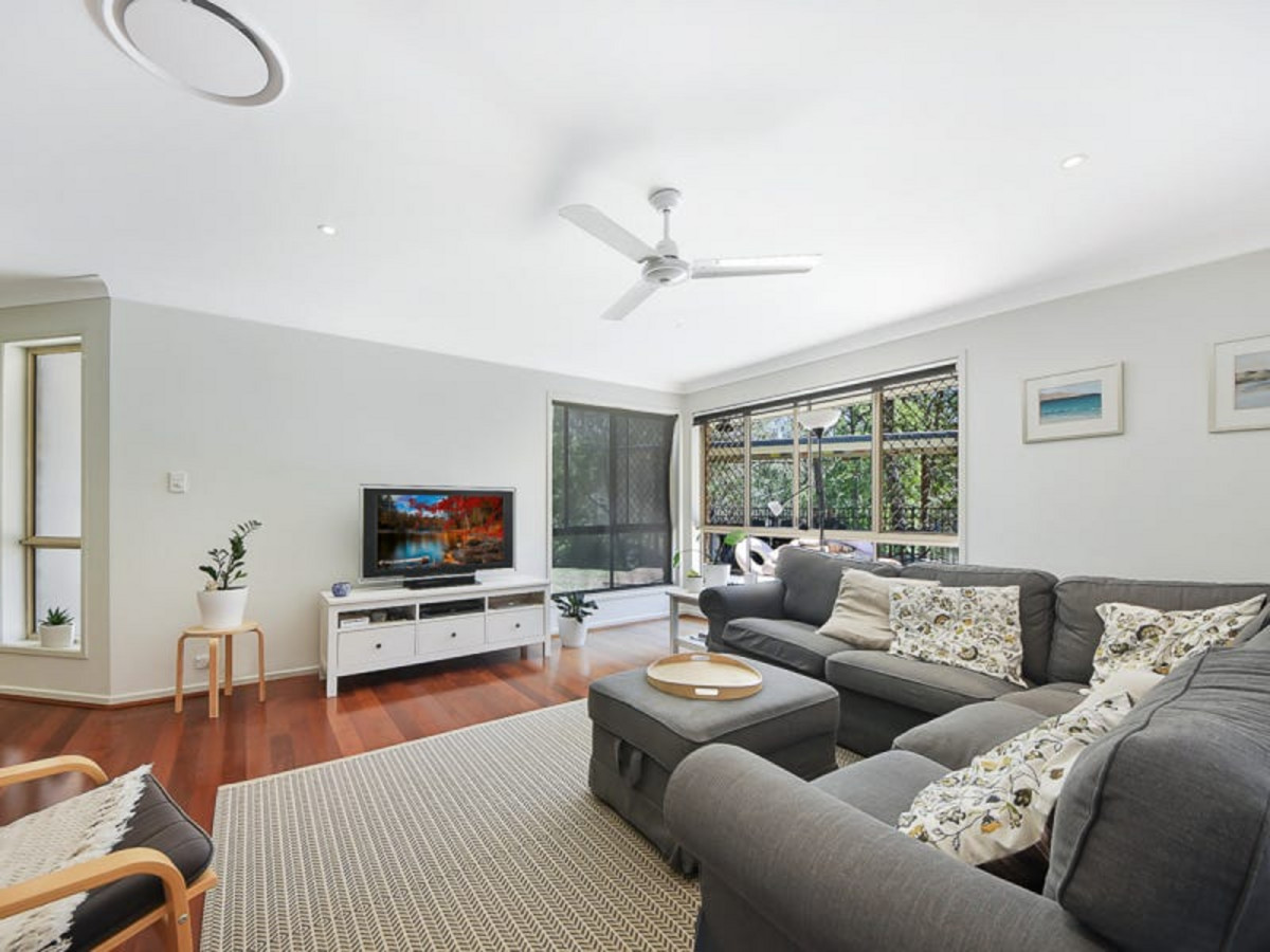 26 Peppermint Drive, CASHMERE, QLD 4500 AUS