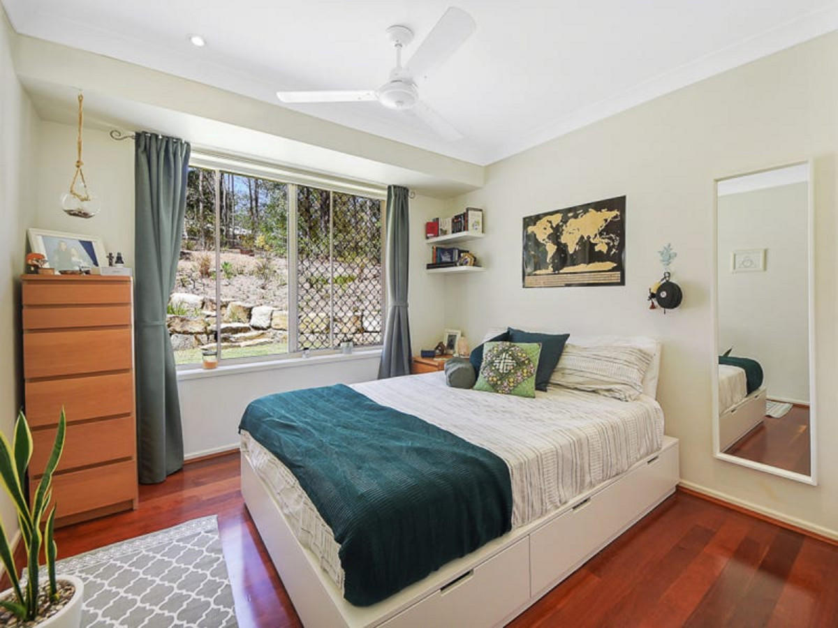 26 Peppermint Drive, CASHMERE, QLD 4500 AUS