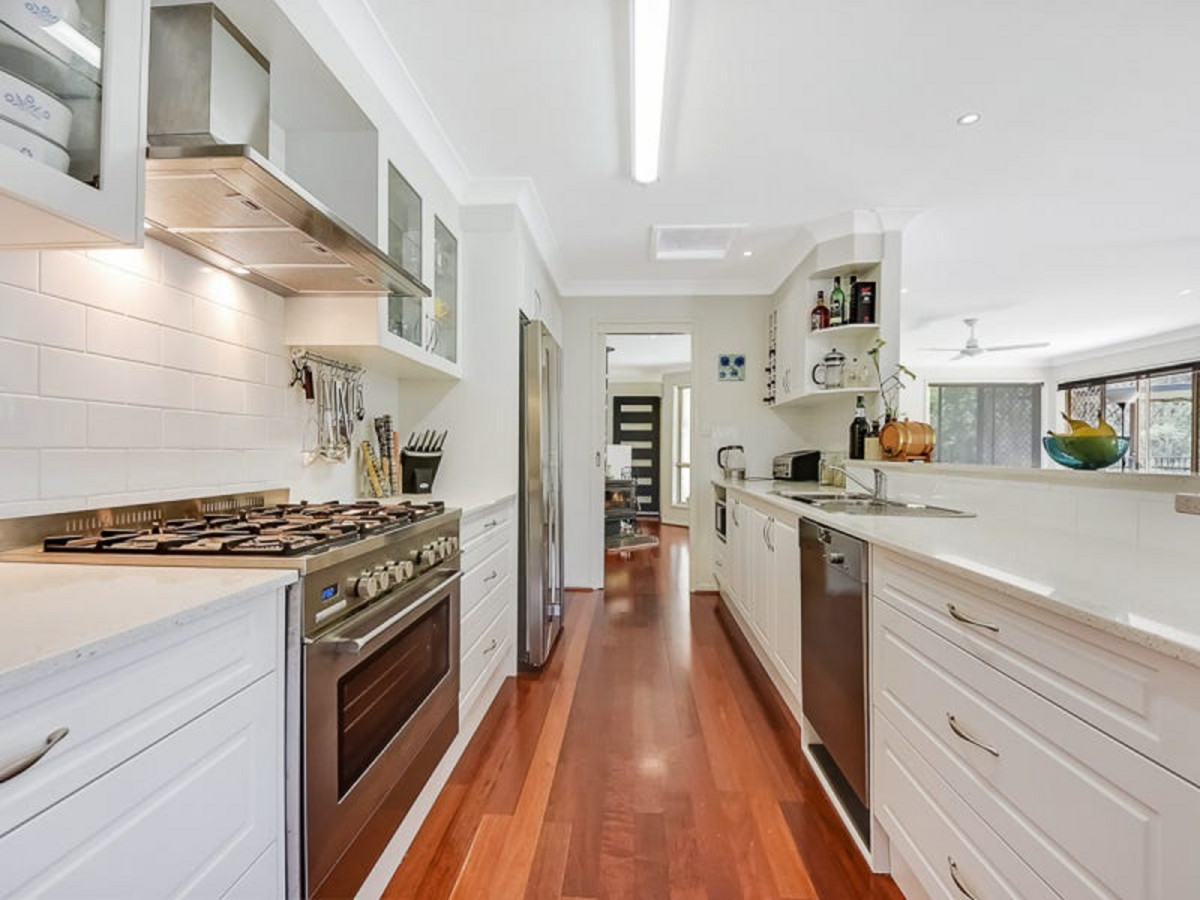 26 Peppermint Drive, CASHMERE, QLD 4500 AUS