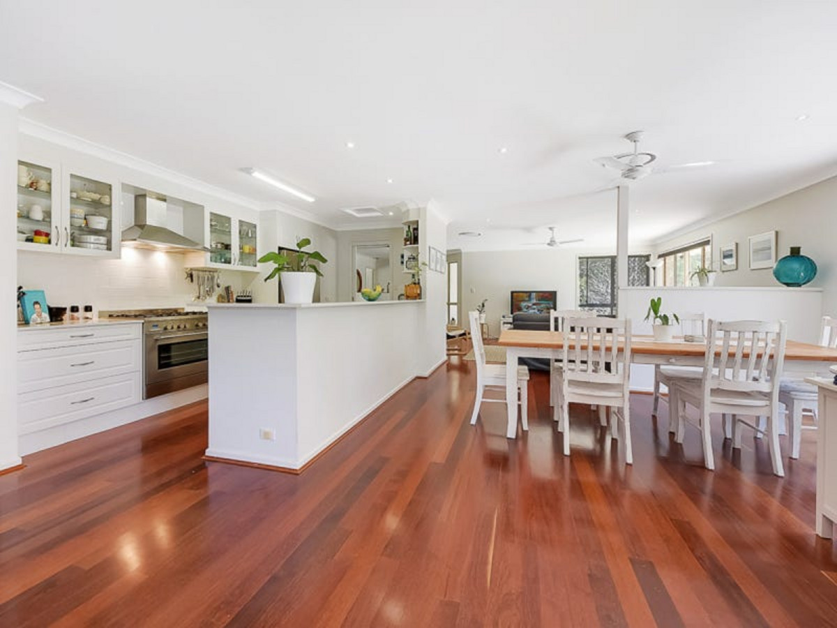 26 Peppermint Drive, CASHMERE, QLD 4500 AUS