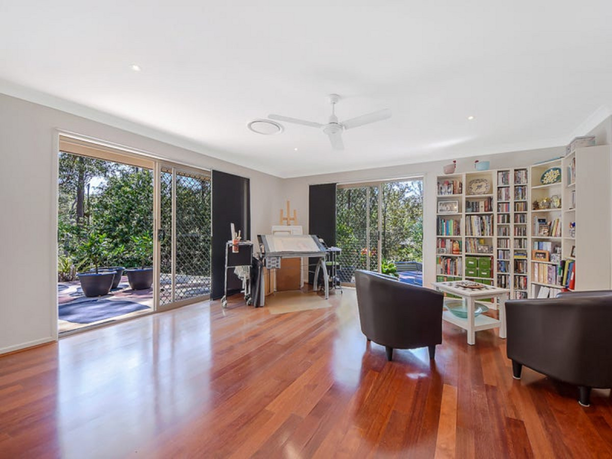26 Peppermint Drive, CASHMERE, QLD 4500 AUS