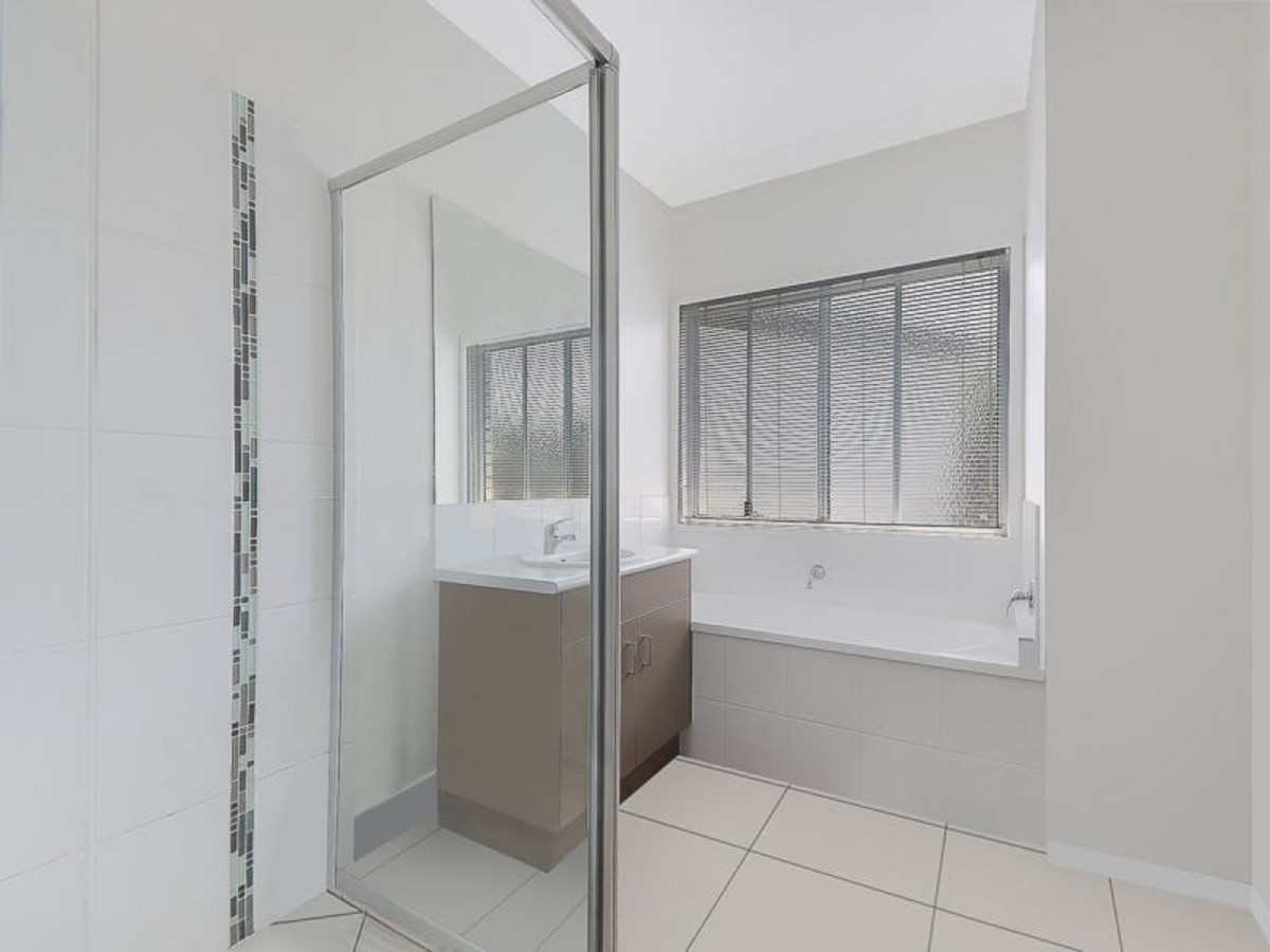 34 Lanagan Circuit, NORTH LAKES, QLD 4509 AUS