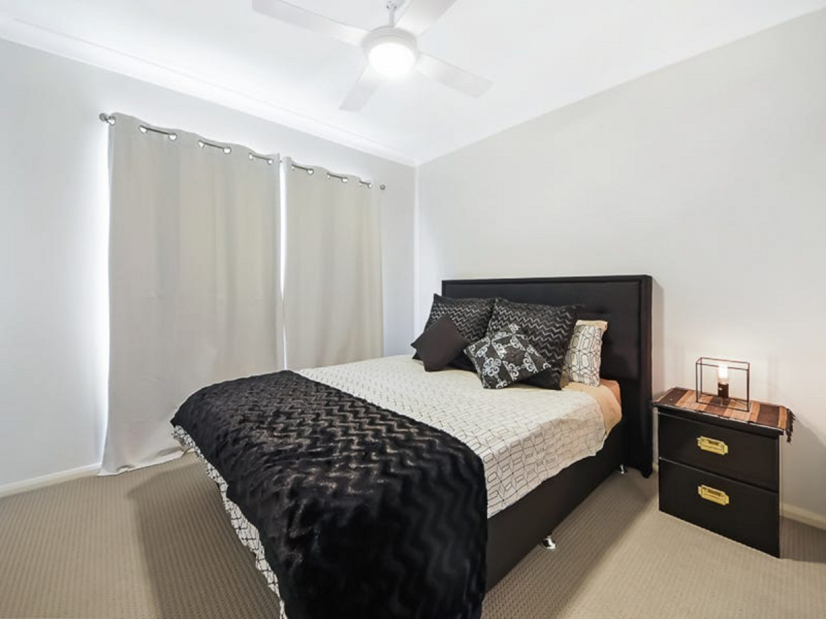 5 Gordon Circuit, WARNER, QLD 4500 AUS