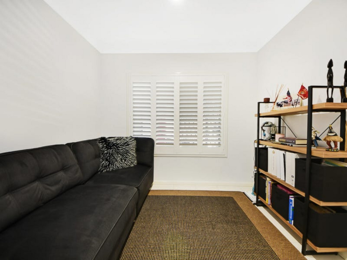 5 Gordon Circuit, WARNER, QLD 4500 AUS