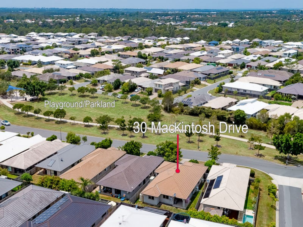 30 Mackintosh Drive, NORTH LAKES, QLD 4509 AUS