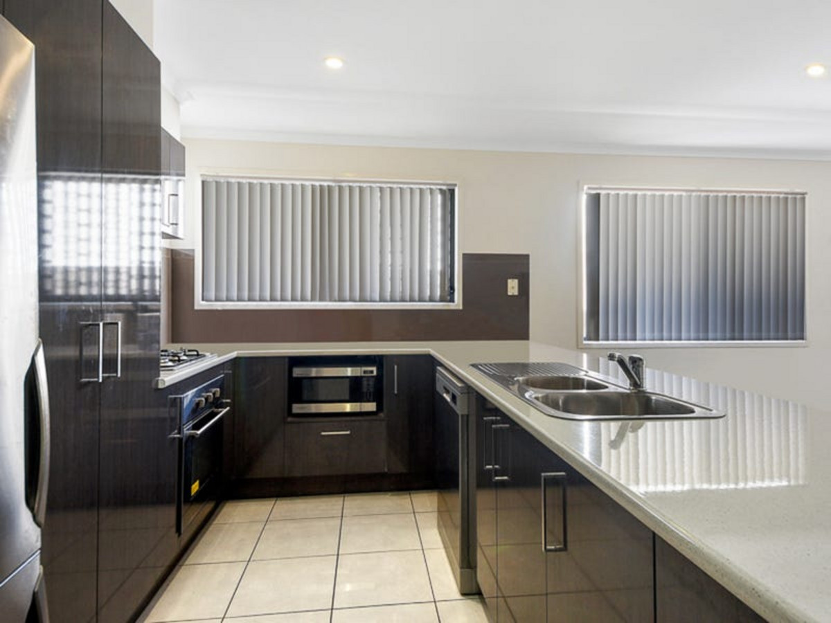 9 Allchin Court, WARNER, QLD 4500 AUS