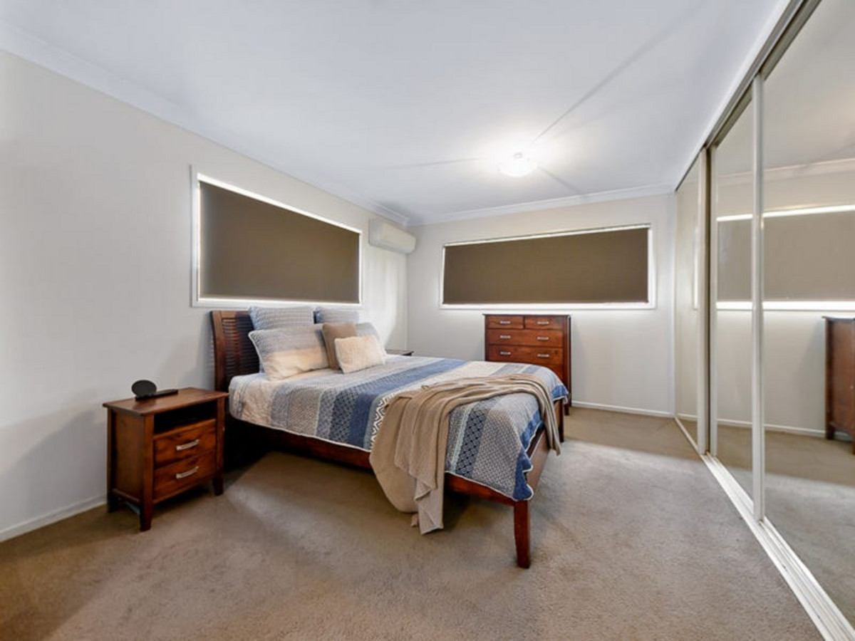 6 Ancona Street, STRATHPINE, QLD 4500 AUS