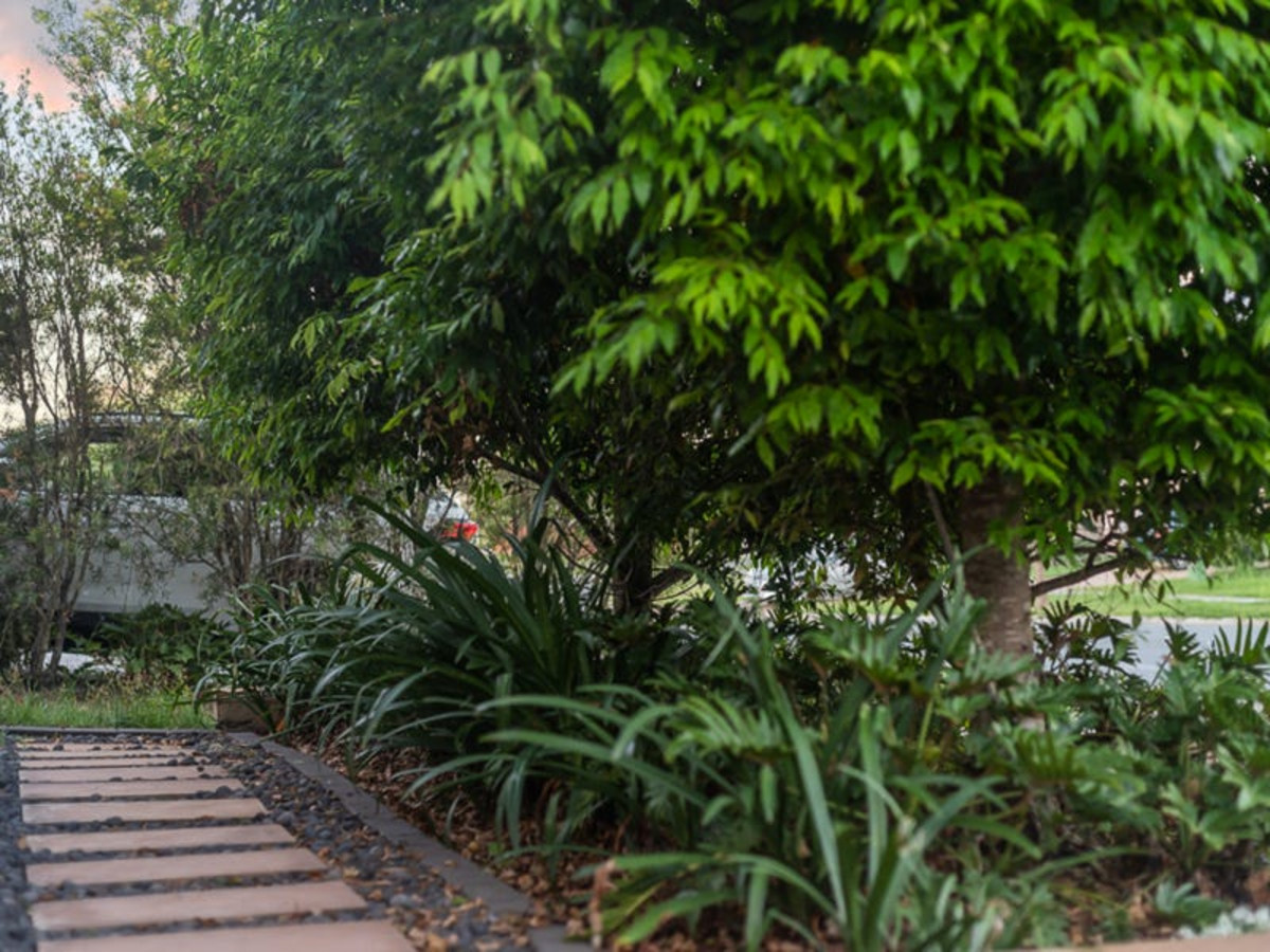 98 Swan Parade, WARNER, QLD 4500 AUS