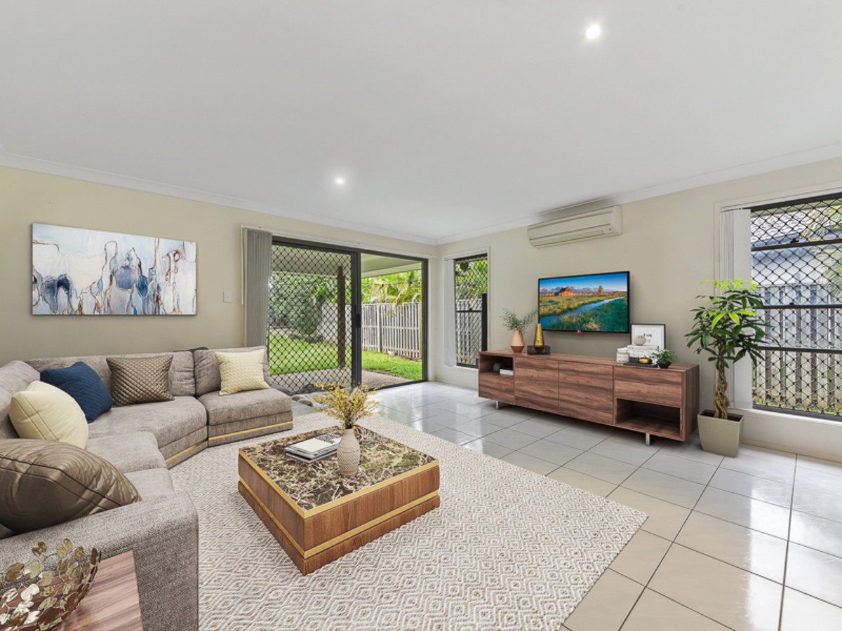 6 Menara Circuit, North Lakes, QLD 4509 AUS