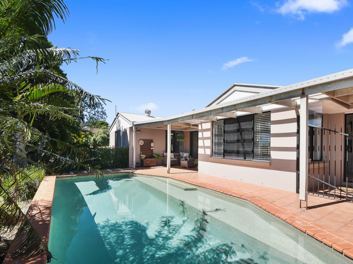 8 Duet Court, Eatons Hill, QLD 4037 AUS