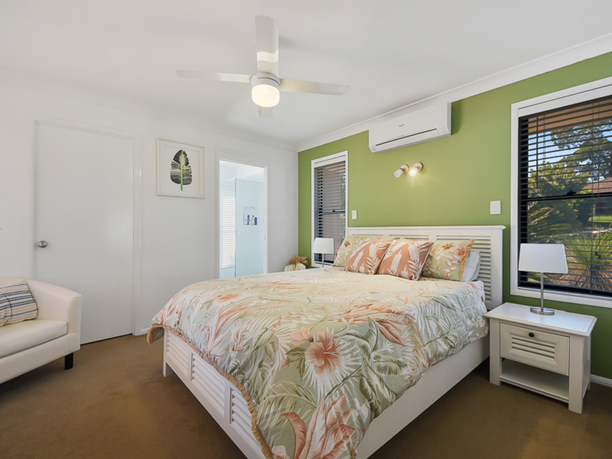 8 Duet Court, Eatons Hill, QLD 4037 AUS