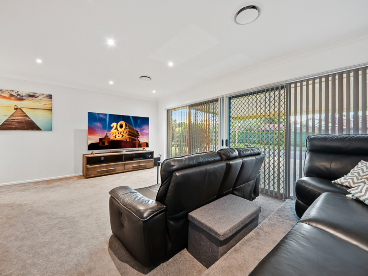 12 Antigua Crescent, Deception Bay, QLD 4508 AUS