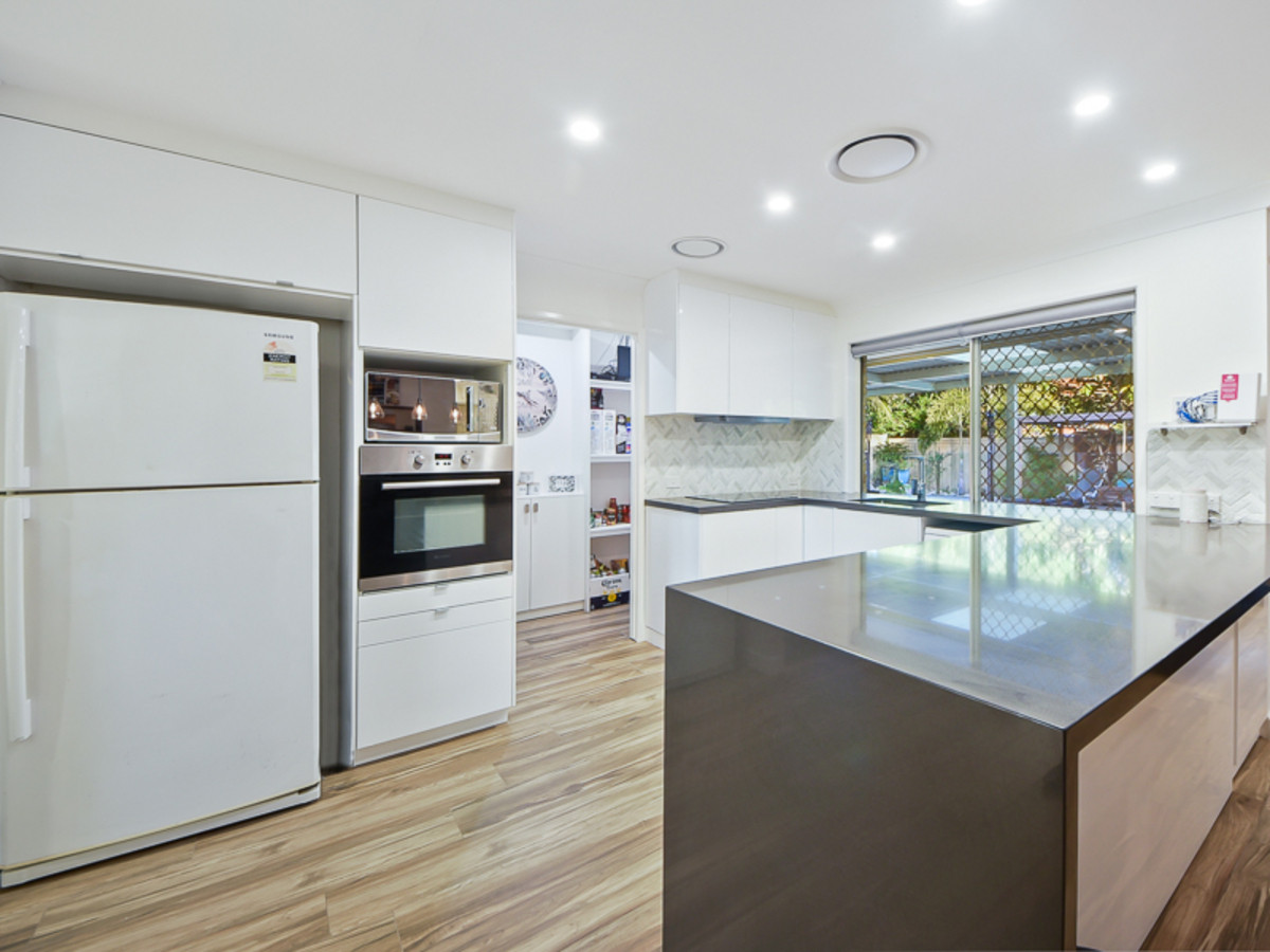 12 Antigua Crescent, Deception Bay, QLD 4508 AUS