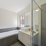 4 Zamma Street, Augustine Heights, QLD 4300 AUS