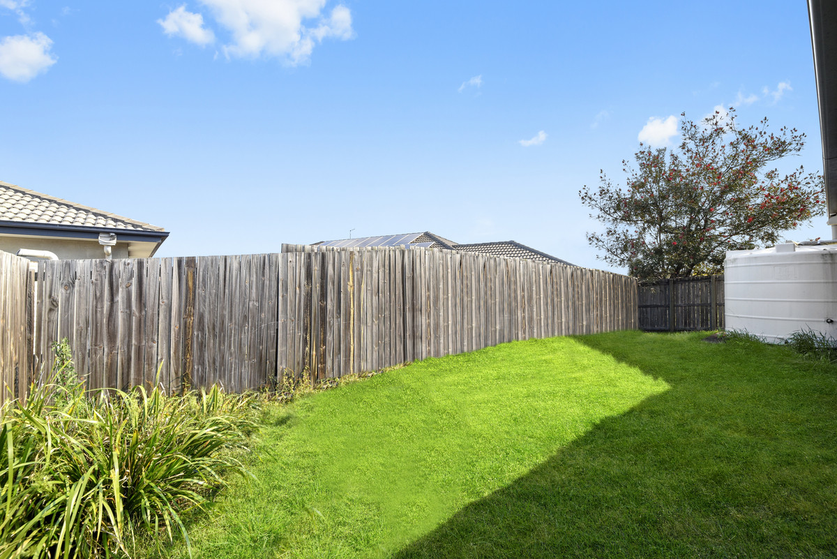 54 Valentine Circuit, Augustine Heights, QLD 4300 AUS
