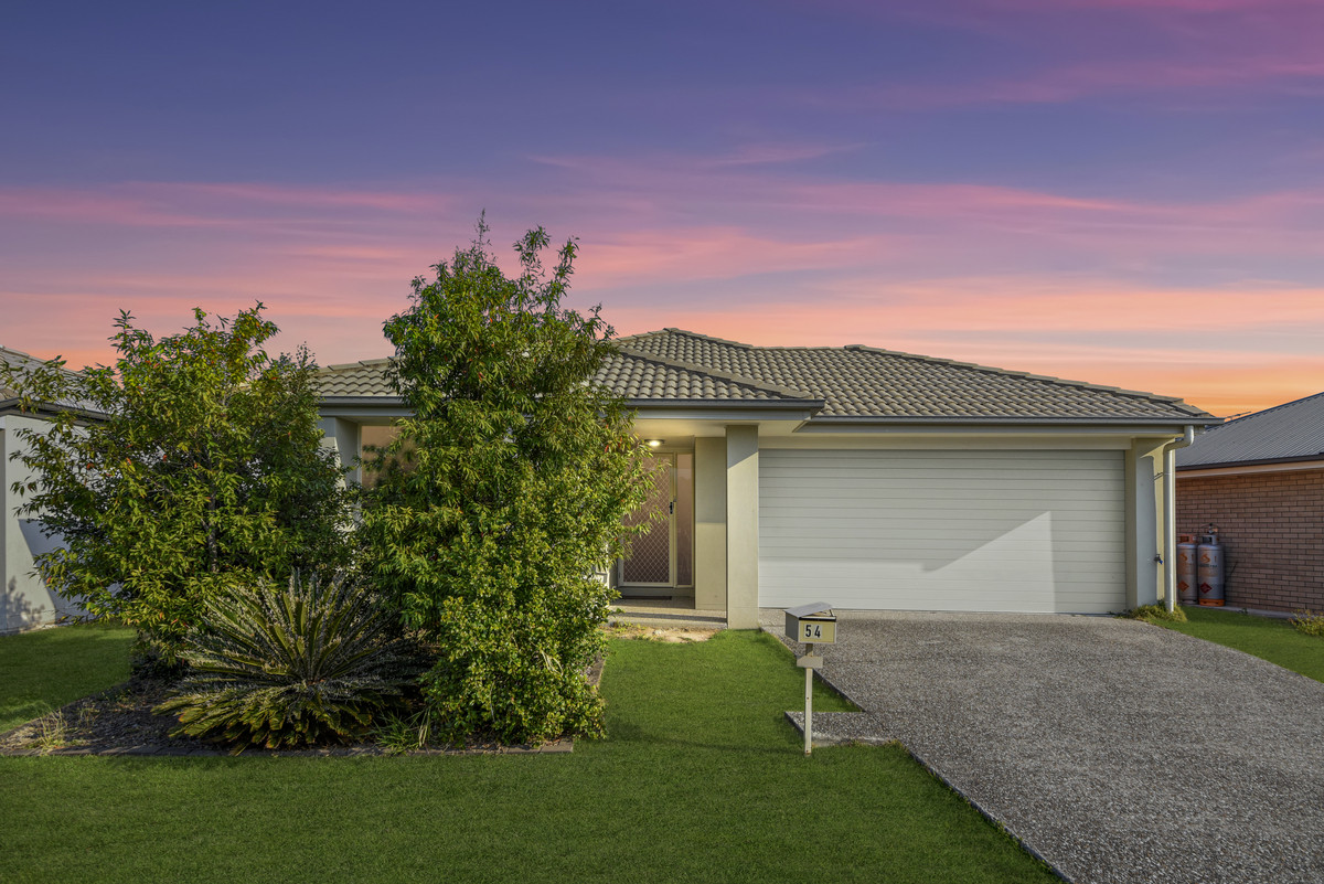 54 Valentine Circuit, Augustine Heights, QLD 4300 AUS