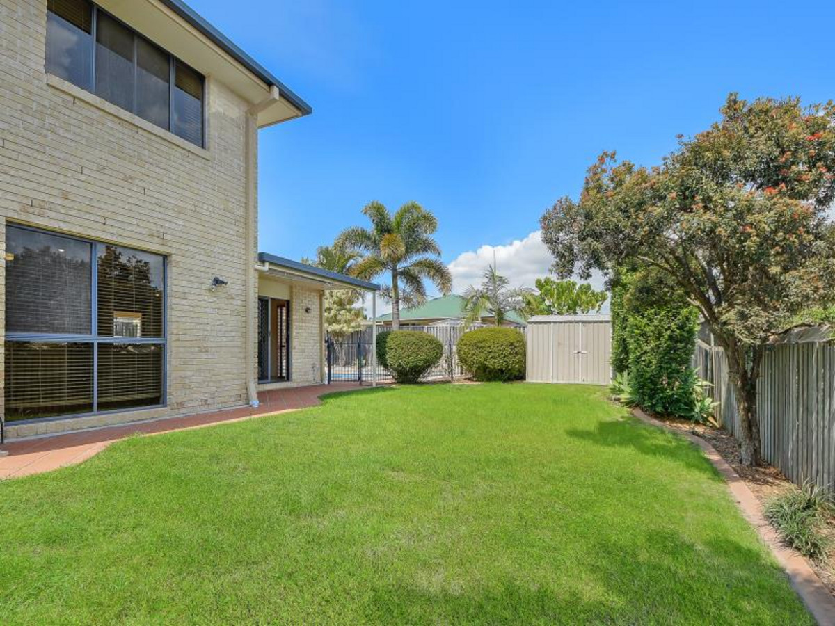 5 Chesterton Court, North Lakes, QLD 4509 AUS