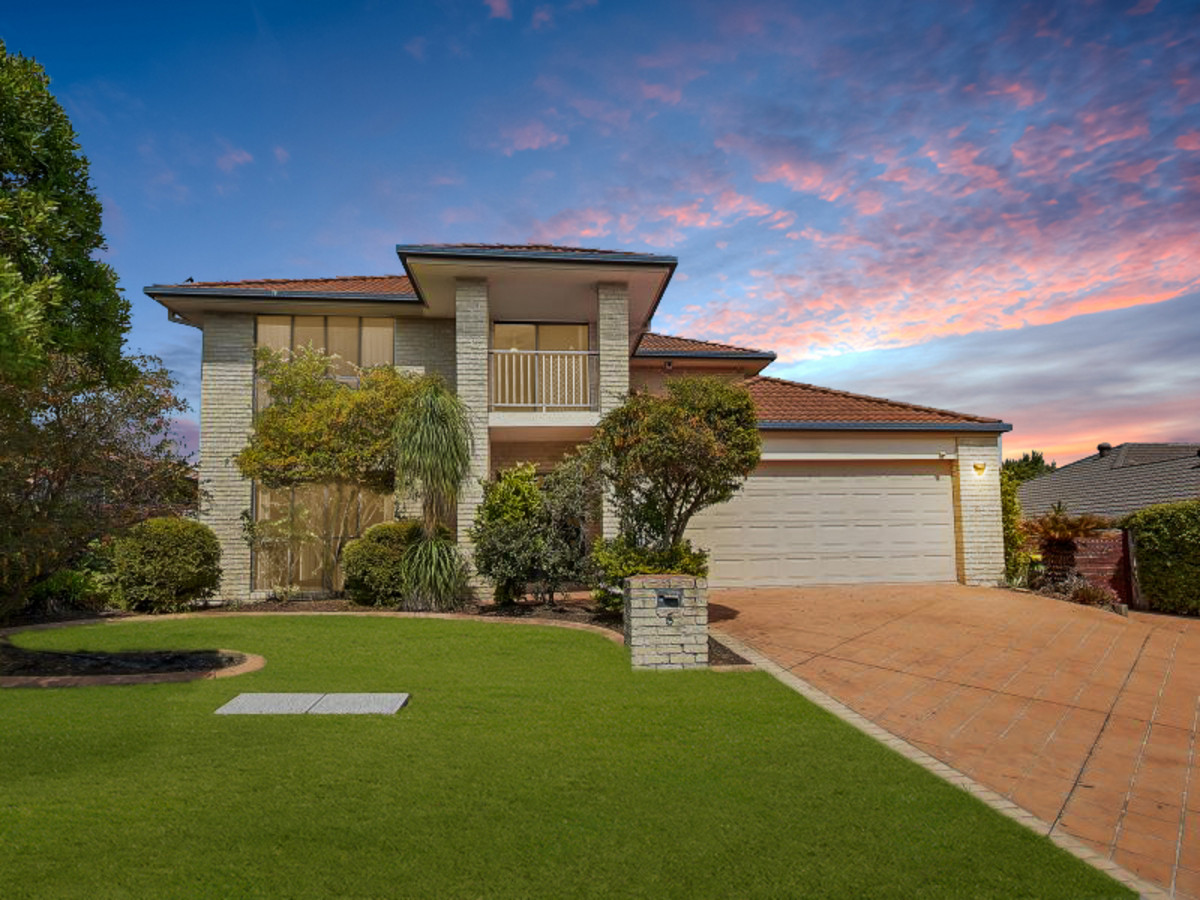 5 Chesterton Court, North Lakes, QLD 4509 AUS