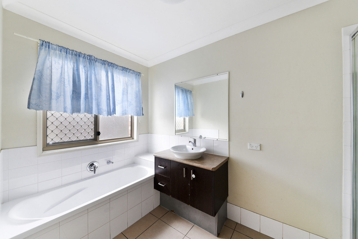 9 Boston Court, BRAY PARK, QLD 4500 AUS
