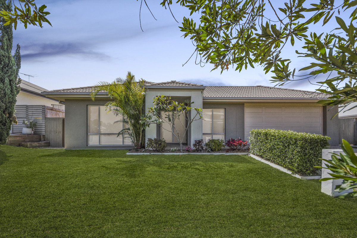 19 Whitecedar Circuit, North Lakes, QLD 4509 AUS