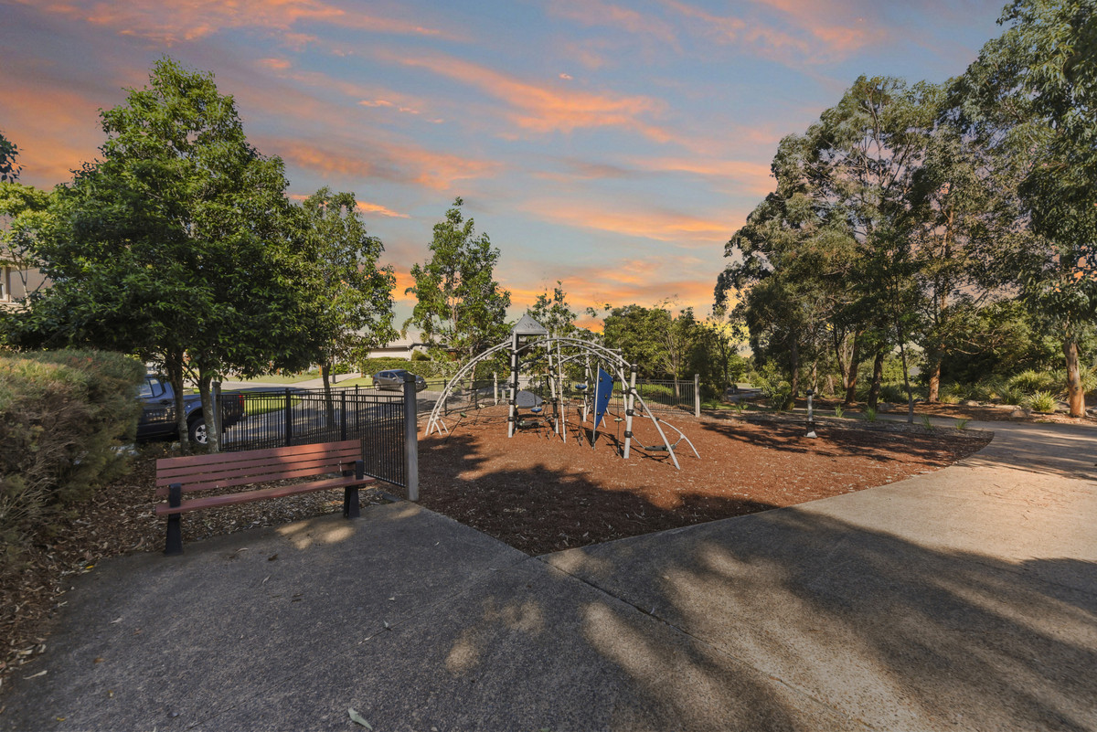 9 Forrestal Circuit, North Lakes, QLD 4509 AUS