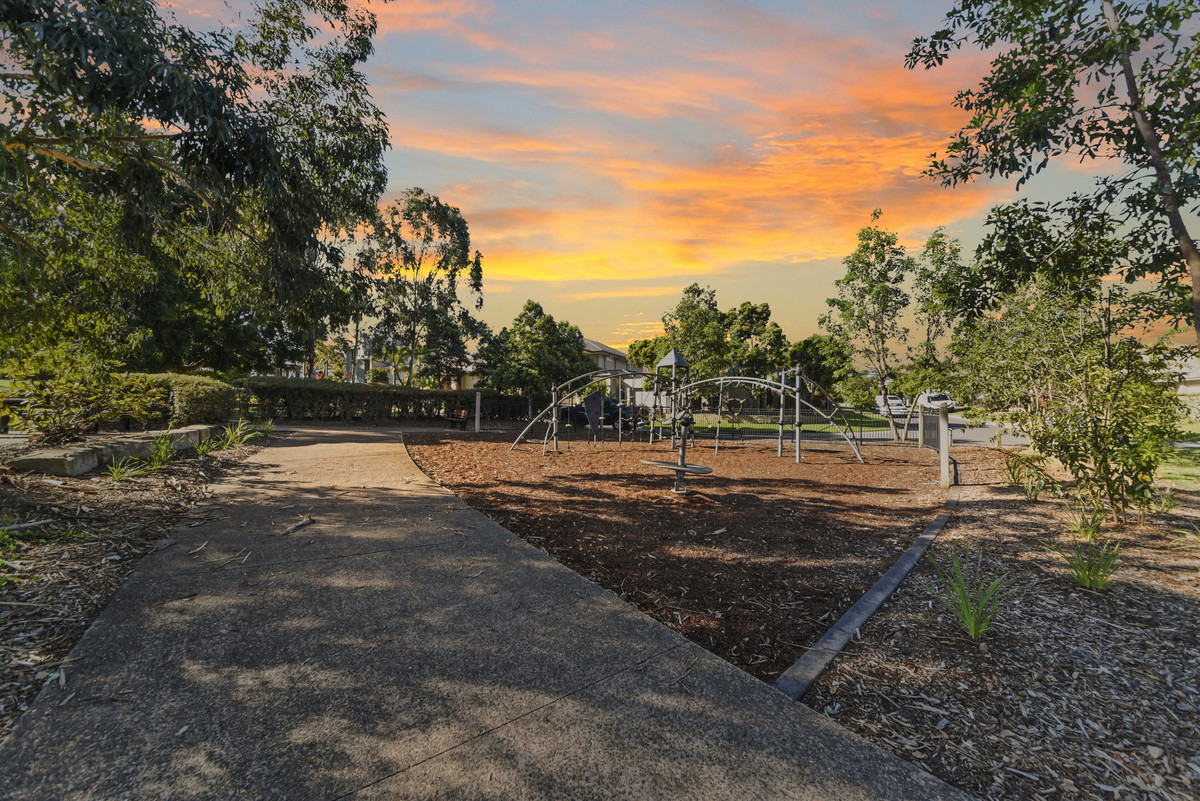 9 Forrestal Circuit, North Lakes, QLD 4509 AUS