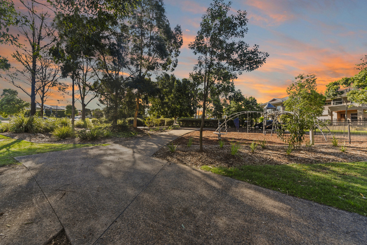 9 Forrestal Circuit, North Lakes, QLD 4509 AUS