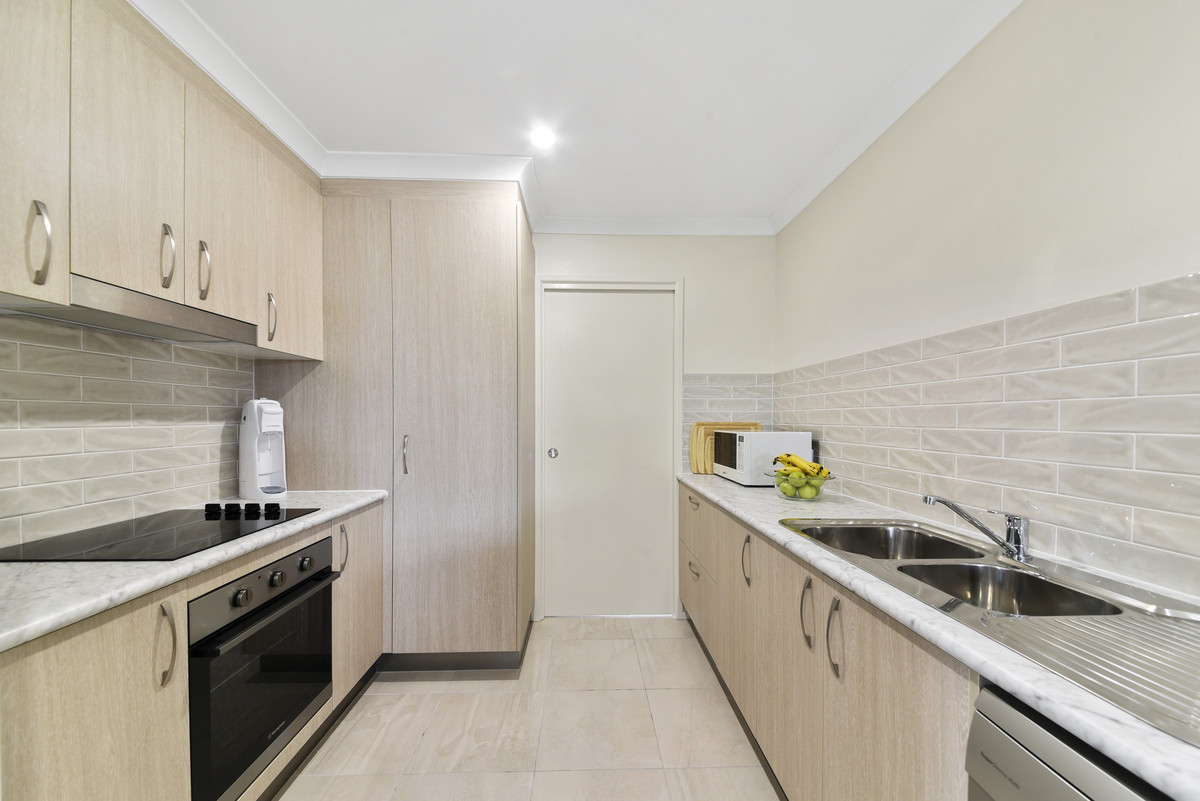 8 Dannielle Circuit, Lawnton, QLD 4501 AUS